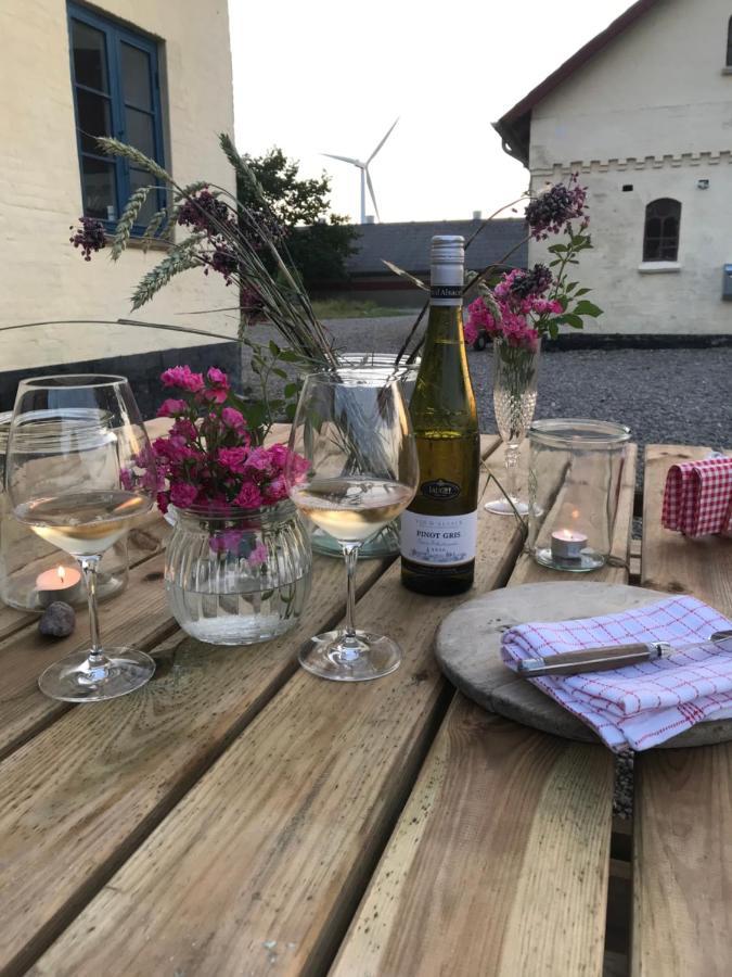 Bremsmaj Farm Holiday Kværs Kültér fotó